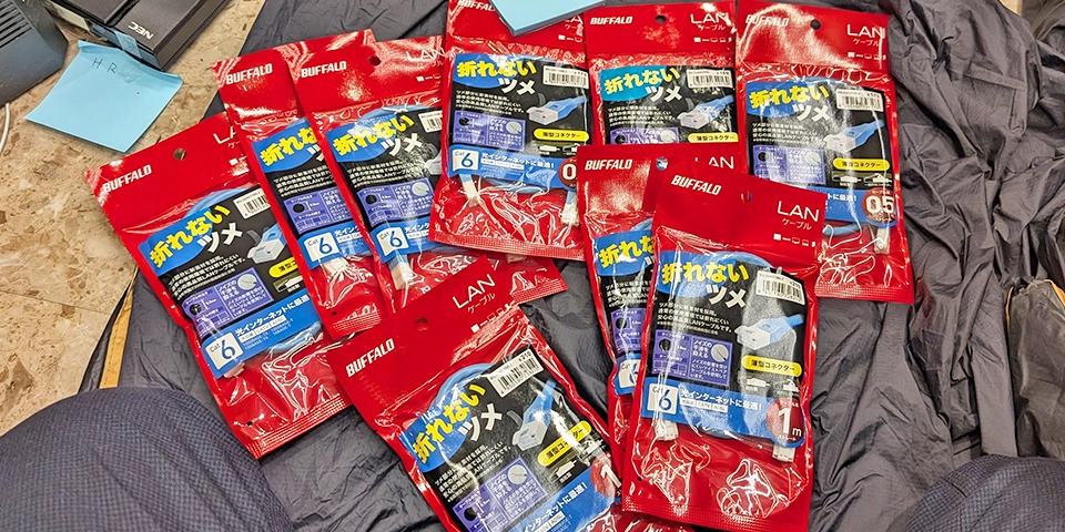 交換したLANケーブル