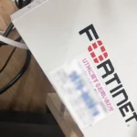 保守業者からリースのUTMの画像