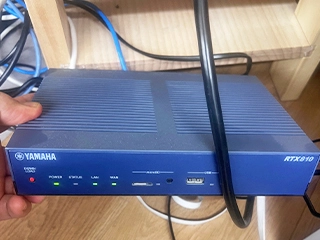 保守業者のルーター